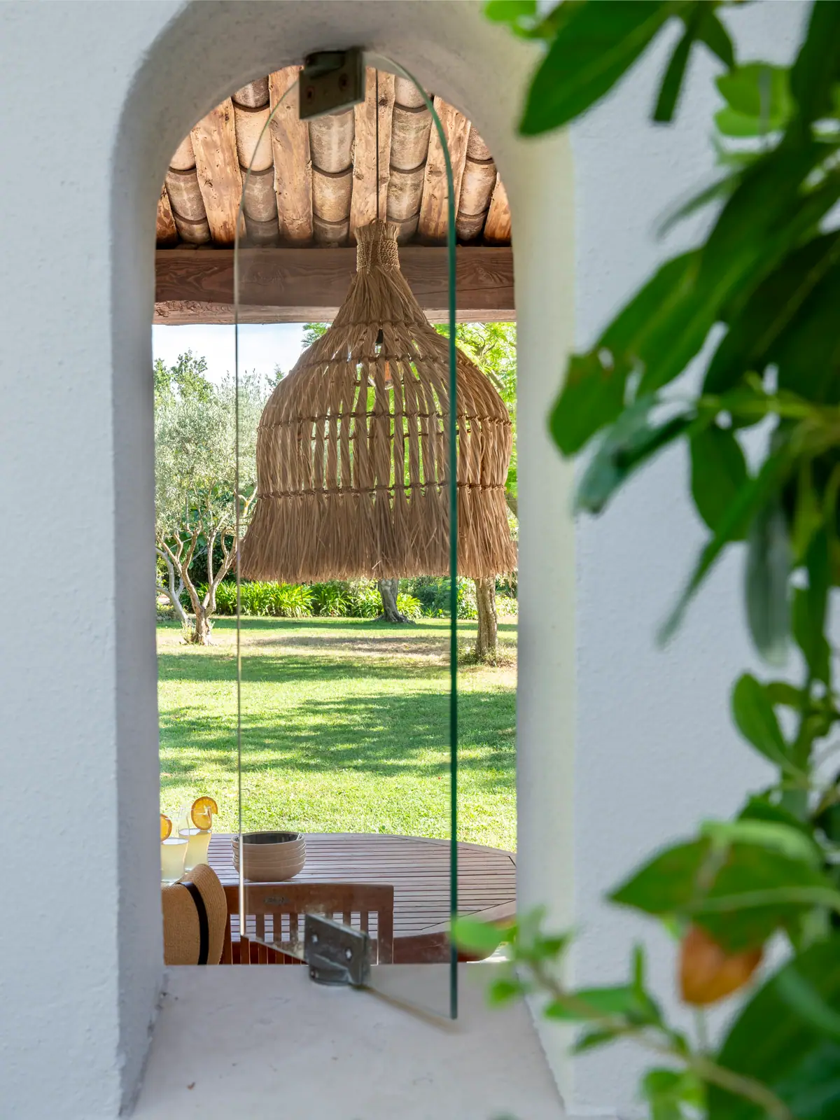 Arche ouverte sur la terrasse